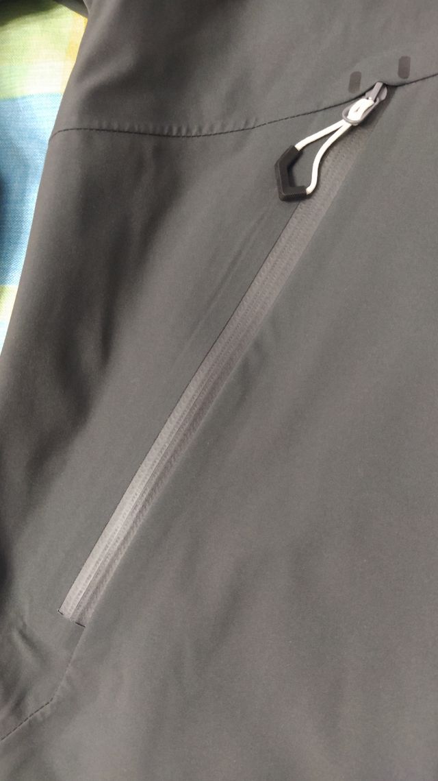 Chaqueta impermeable termosellada XS