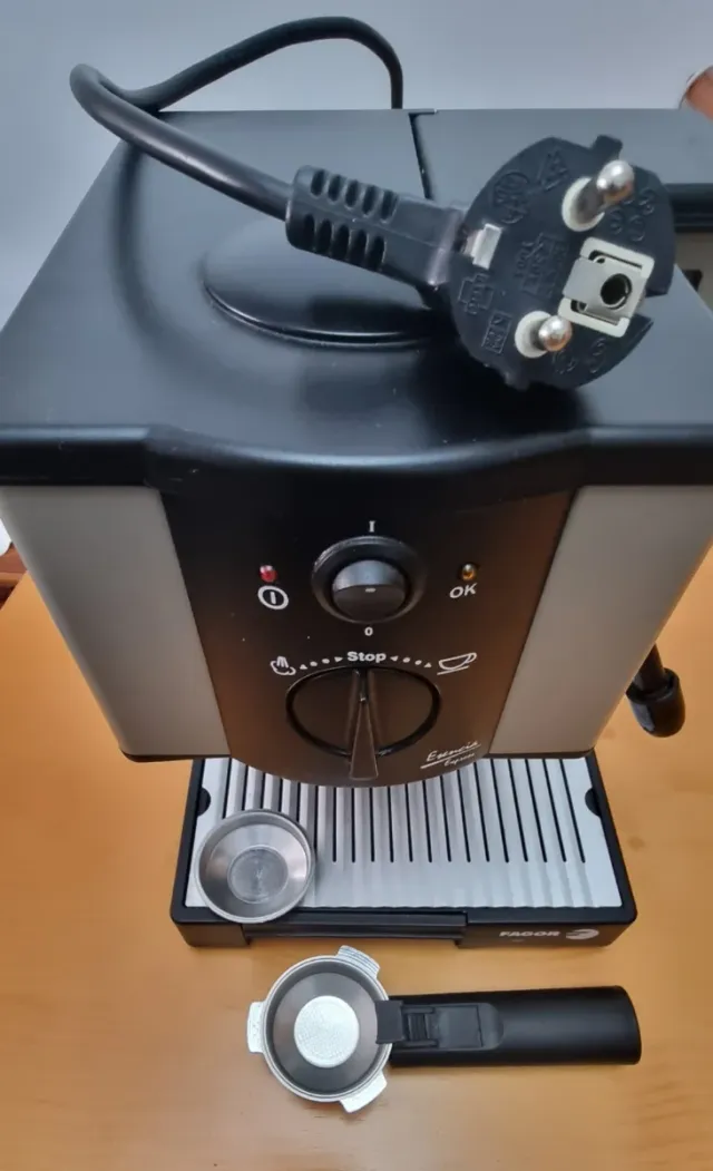 Cafetera Fagor Esencia