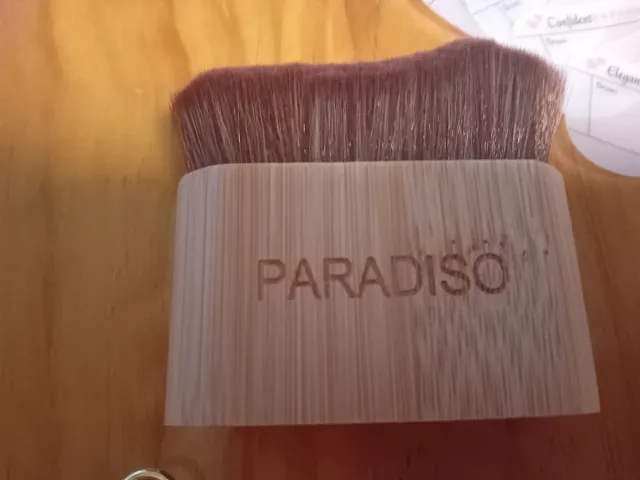 Set Cuidado Facial: Rodillo Jade y Brocha