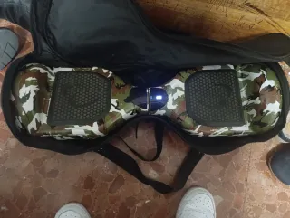 Patinete eléctrico camuflaje