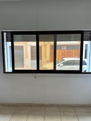 Ventana de aluminio