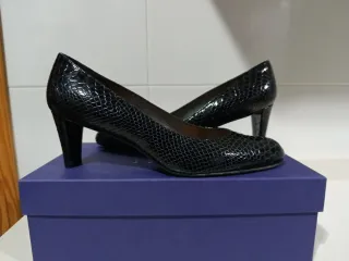 ZAPATOS Stuart Weitzman. ALTA GAMA. NUEVOS.