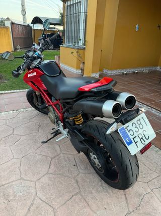 Ducati Hypermotard 1100 S