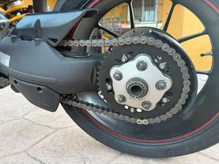 Ducati Hypermotard 1100 S