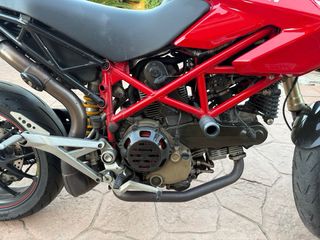 Ducati Hypermotard 1100 S
