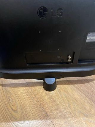 Televisión LG Negra 24’