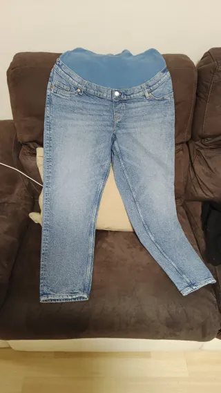 Pantalón vaquero premamá largo