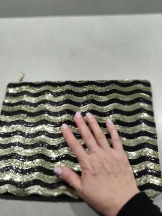 Bolso de fiesta lentejuelas negro y dorado