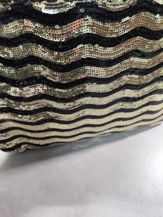 Bolso de fiesta lentejuelas negro y dorado