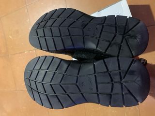 Zapatos de seguridad mujer.