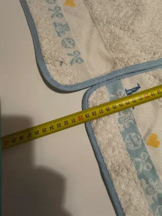 Set bavaglino e asciugamano nome Mattia