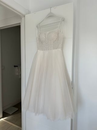 Vestido de Novia Midi Brillante Estilo Princesa