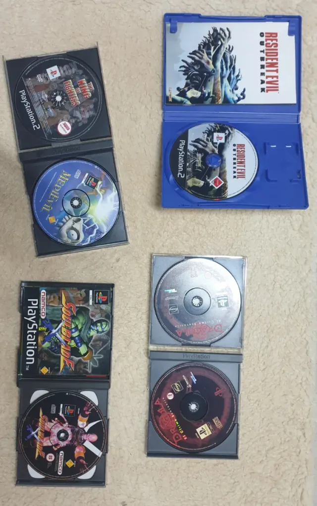 Lote Juegos PS2: Resident Evil, MediEvil, Soul Bla