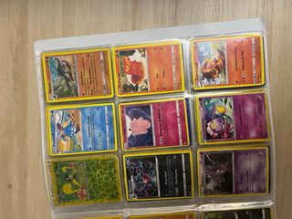 Cartas Pokémon DESCONOZCO VALOR PRECIO NEGOCIABLE