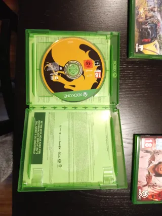 4 Videojuegos Xbox: Mortal Kombat, Far Cry 6, Mons