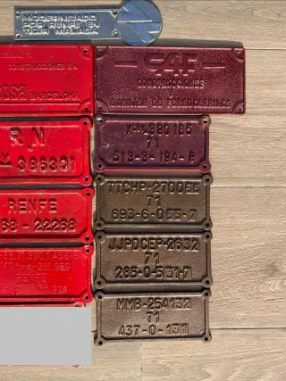 COLECCION  DE 10 PLACAS DE RENFE