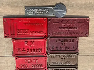 COLECCION  DE 10 PLACAS DE RENFE