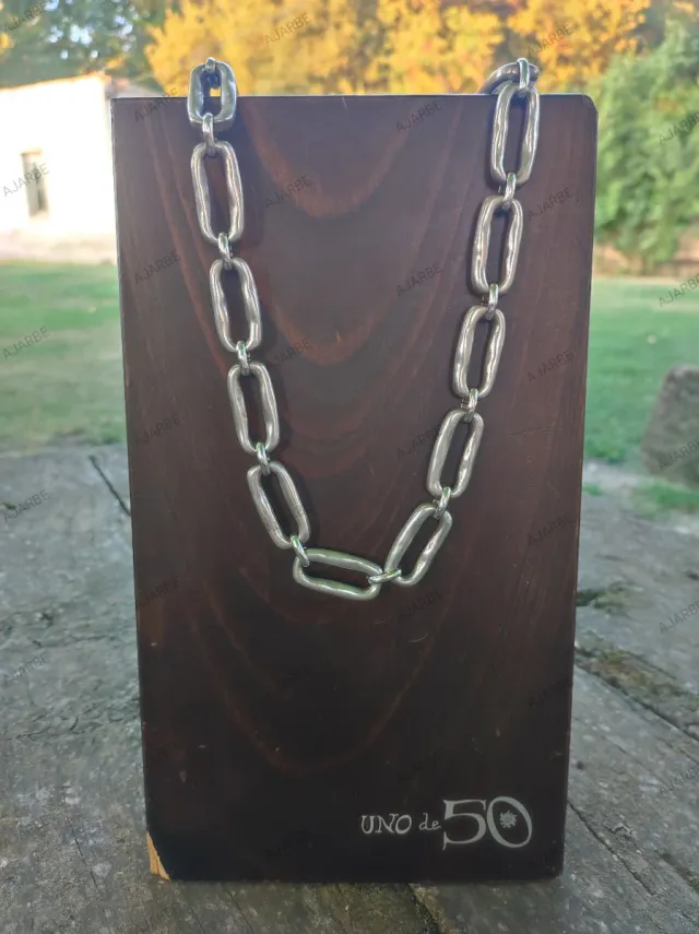 Collar Uno de 50