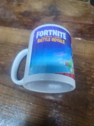 Taza con diseño Fortnite Battle Royale