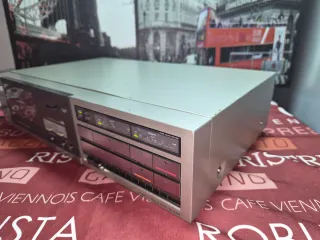 Platina Sony TC-FX33