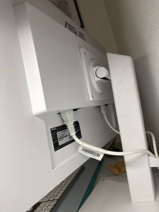 Monitor Asus Blanco + cable HDMI