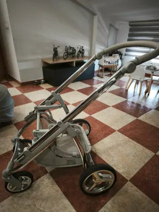 Carro Bebecar casi nuevo