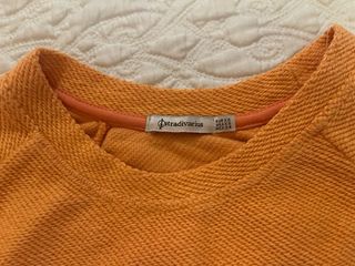 Felpa leggera arancione pesca