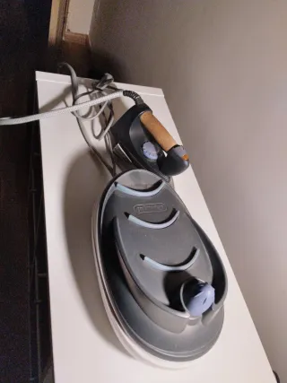 Plancha de vapor con base