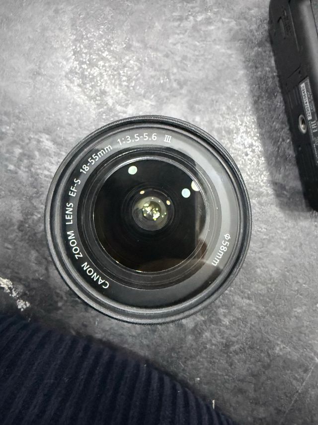 Cámara Canon EOS 1200D + Accesorios