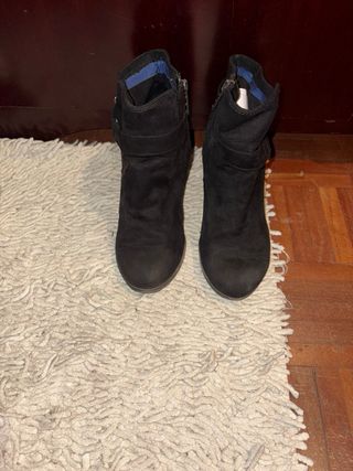 Botín Tacón Negro Bershka