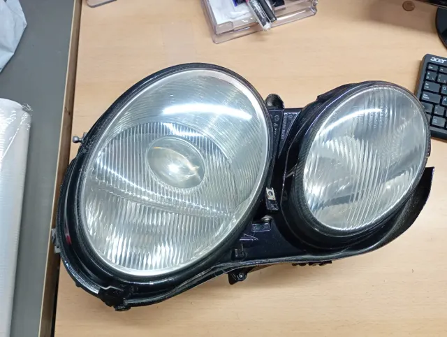 Faro Mercedes W215 A2158260380