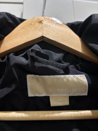 Plumas Michael Kors Negro Talla XS