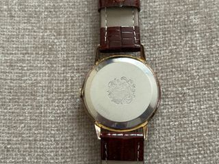 Reloj Duward Dorado y Marrón ( vintage )