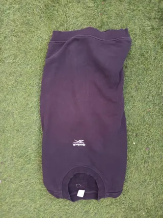 Sudadera Vintage Reebok Negra y Blanca