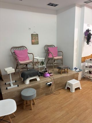 centro de uñas traspaso