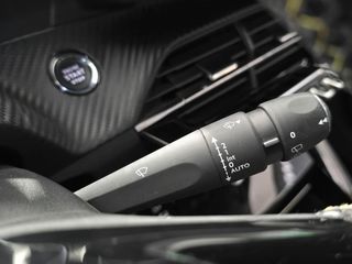 PEUGEOT 208 BlueHDi 73kW 100CV GT Line