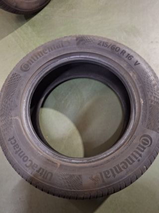 Neumático Continental 215/60 R16 V