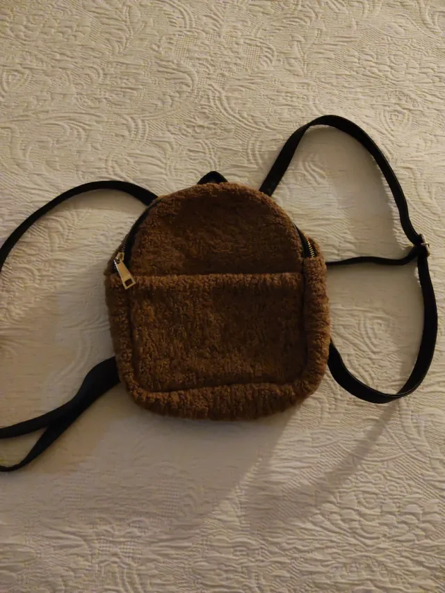 Bolso peluche marrón Parfois
