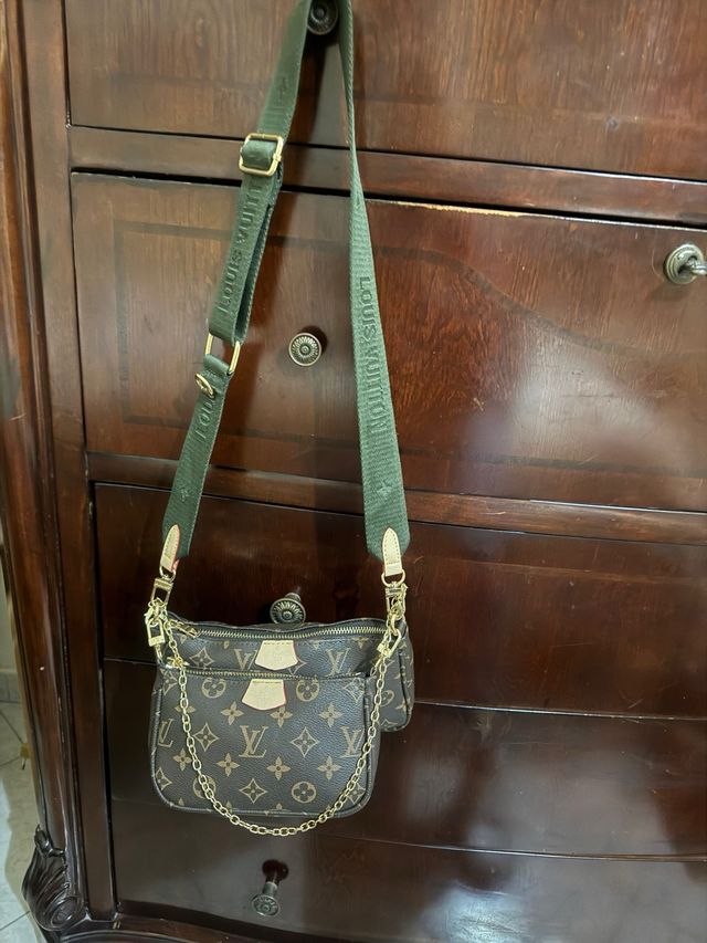 Borsa Louis Vuitton tracolla regolabile