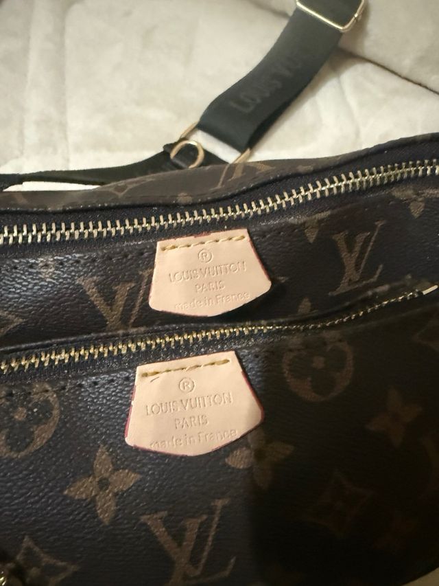 Borsa Louis Vuitton tracolla regolabile