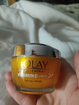 Olay Regenerist Vitamina C + AHA 24 Crema Gel Día