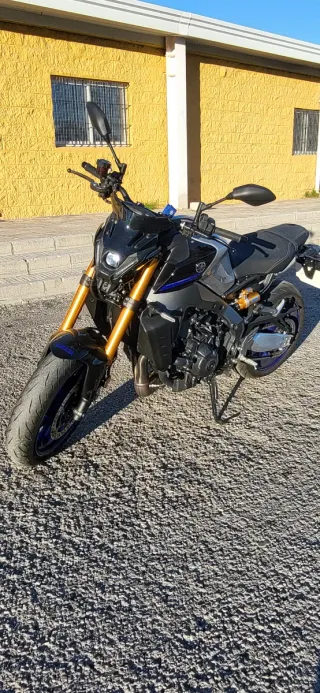REESTRENO Yamaha MT-09 SP 2023 - 2600 km