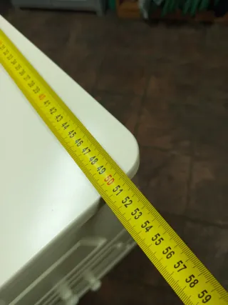 Cómoda cajonera de madera