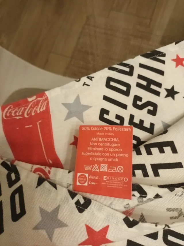 Tovaglia Coca Cola antimacchia 135x165