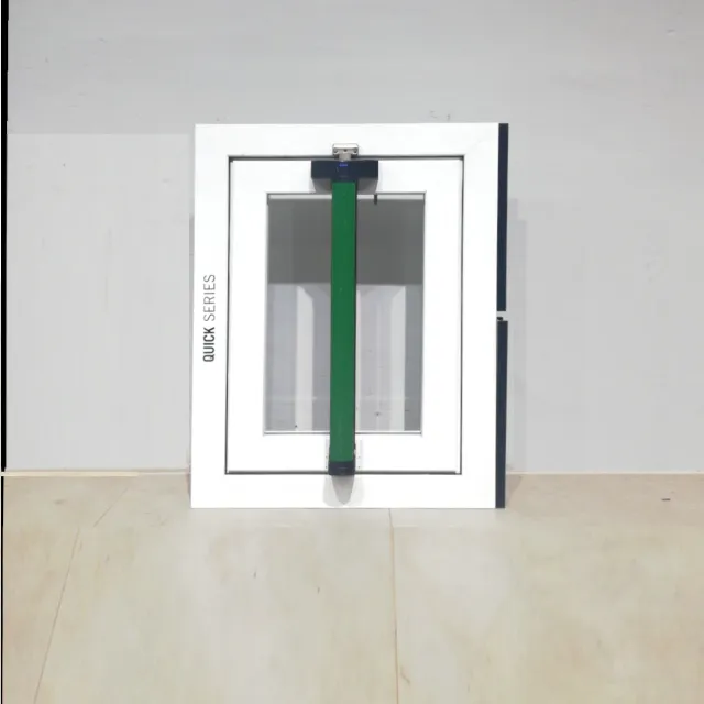 Finestra PVC | Ventana PVC 67x5x85cm