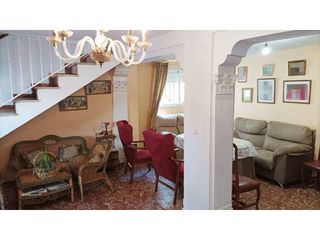 Casa en venta en Cabra