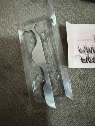 Ciglia finte Em nere