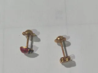 Pendientes oro bebé/piercing mariquita y flor