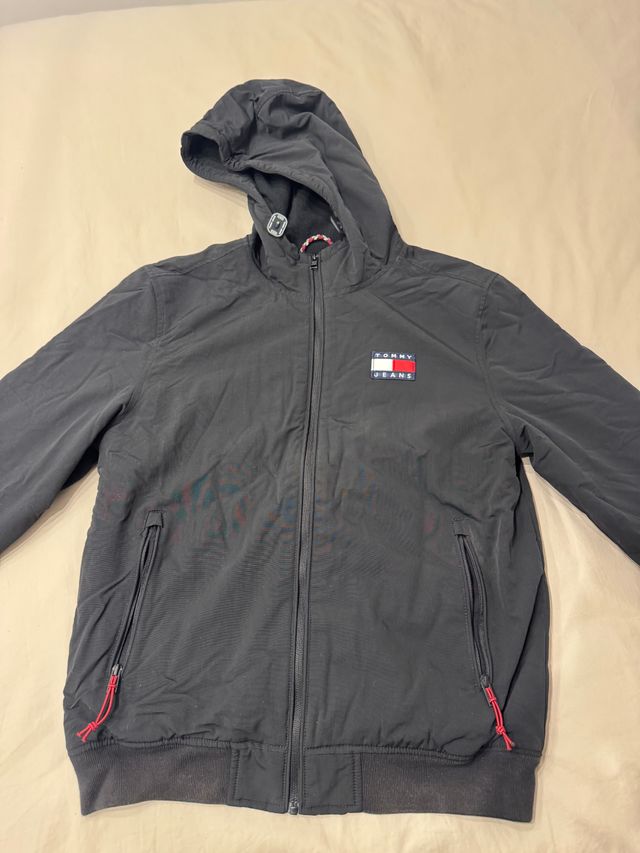 Chaqueta Tommy Jeans Negra Talla M