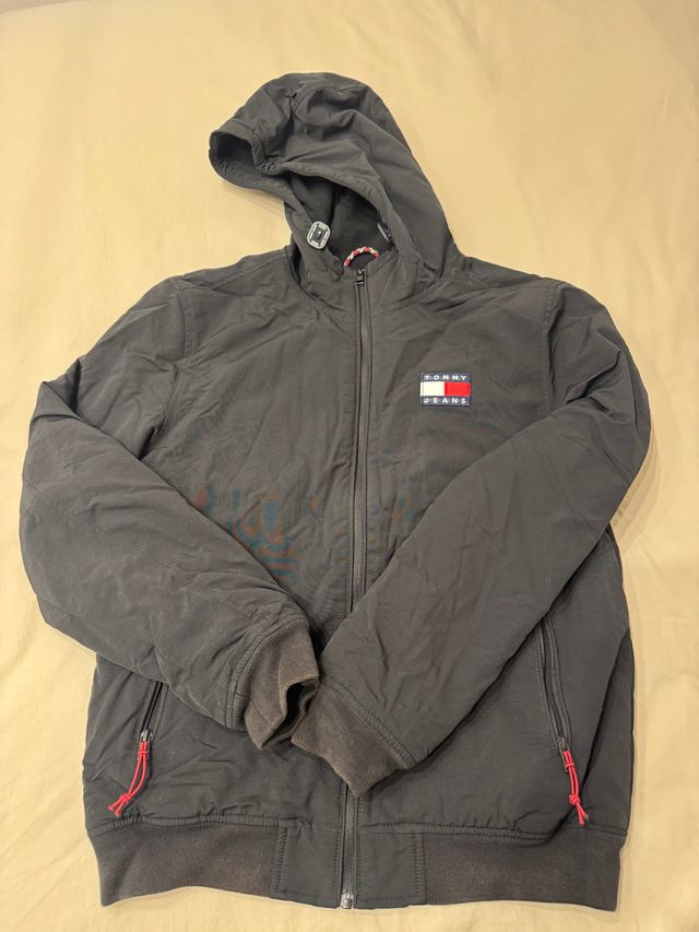 Chaqueta Tommy Jeans Negra Talla M